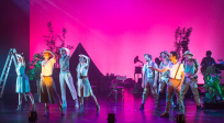 Adan y Eva en Broadway